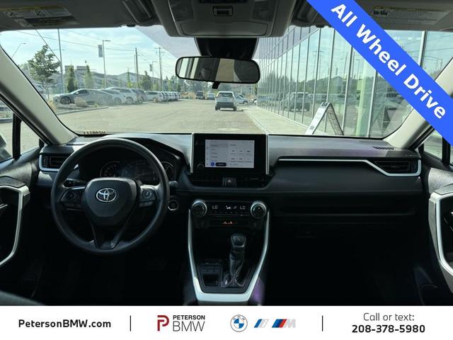 2023 toyota rav4 xle
