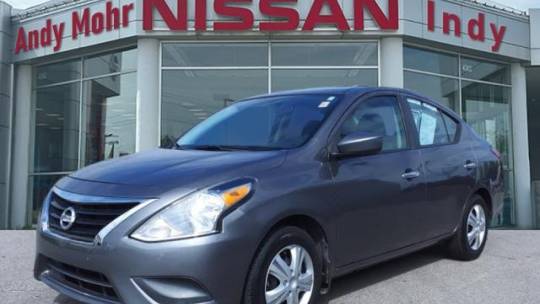 2019 nissan versa sv