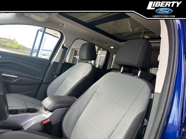 2016 ford escape se