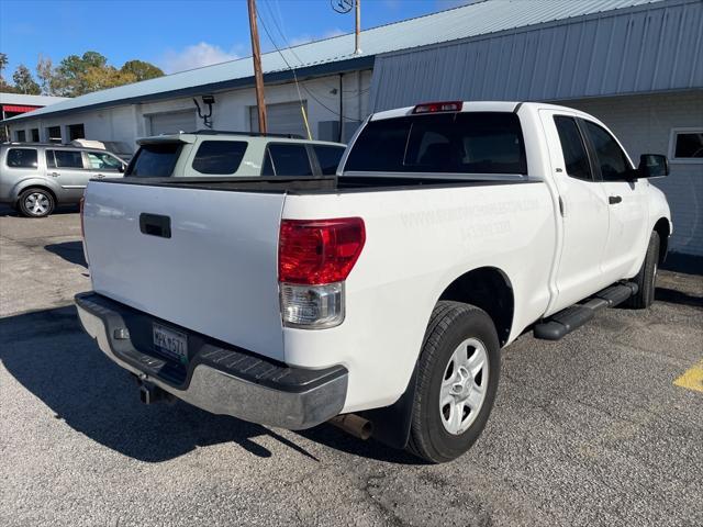 2011 toyota tundra grade