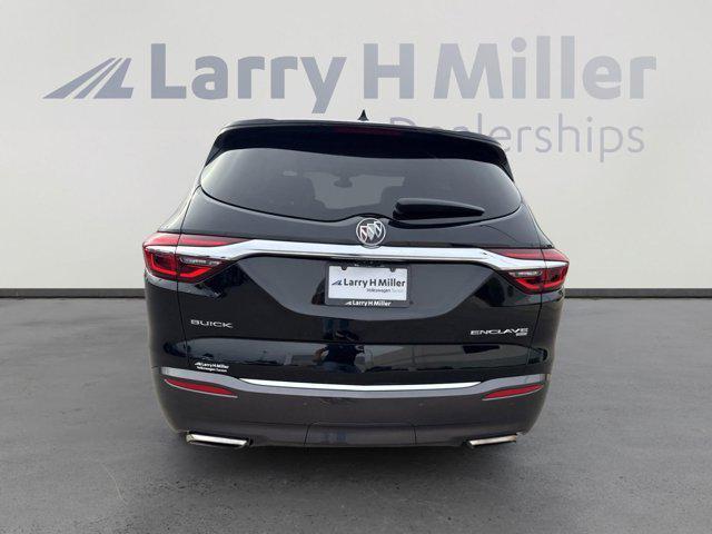 2018 buick enclave avenir