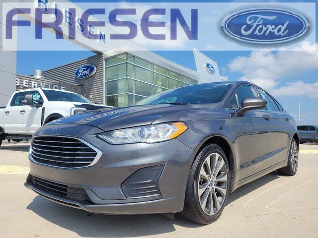 2020 ford fusion se