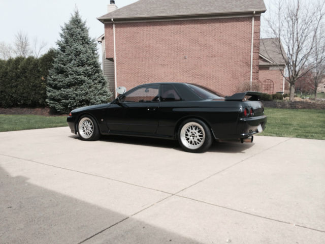 1990 nissan skyline r32 gtr , awd, rb26dett, nismo, 5 spd , twin turbo,black