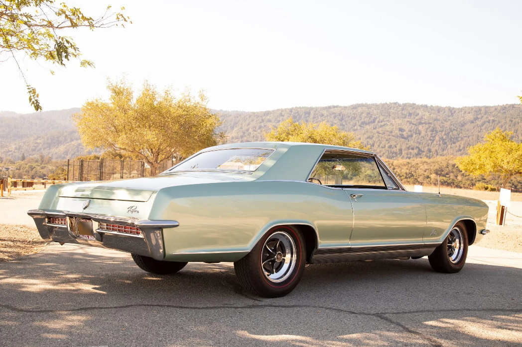 buick riviera