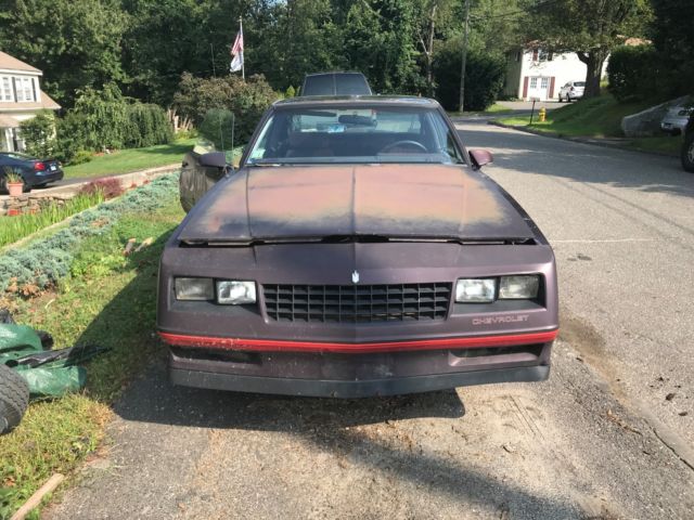 1987 chevy monte carlo aerocoupe plus lots of extra parts