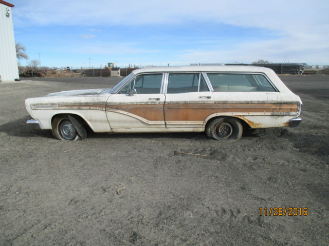 1966 mercury comet base wagon 4-door 4.7l