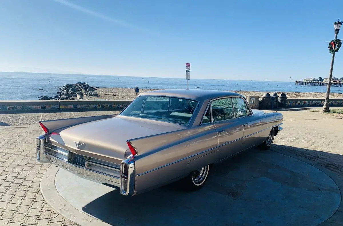 1963 cadillac sedan de ville