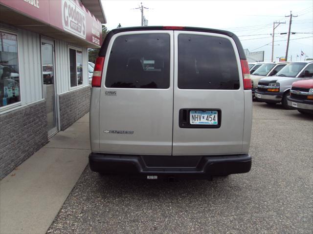 2007 chevrolet express 1500 base
