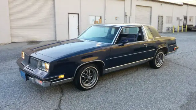 clean rustfree california blue plate car! no reserve auction!