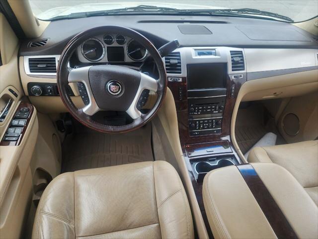 2011 cadillac escalade esv premium