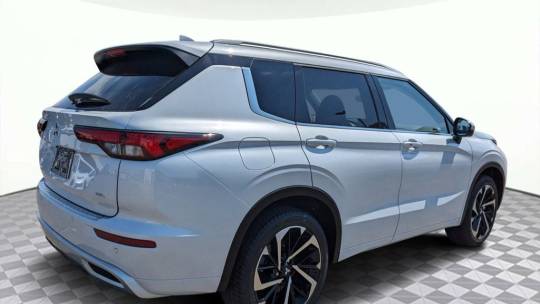 2024 Mitsubishi Outlander