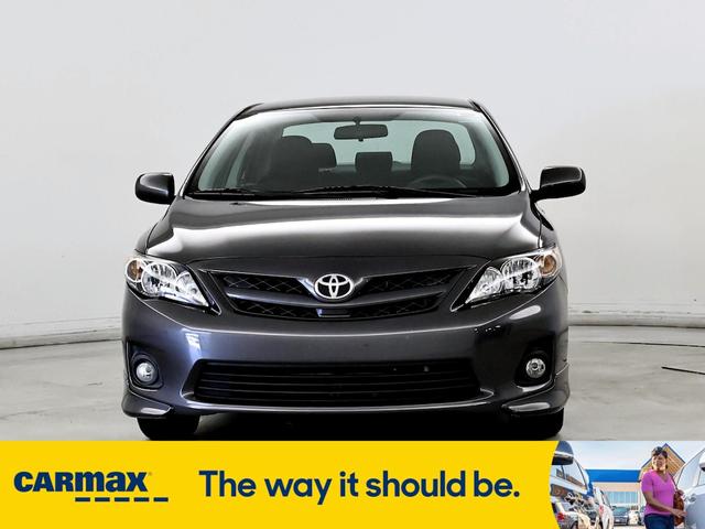 2013 toyota corolla s
