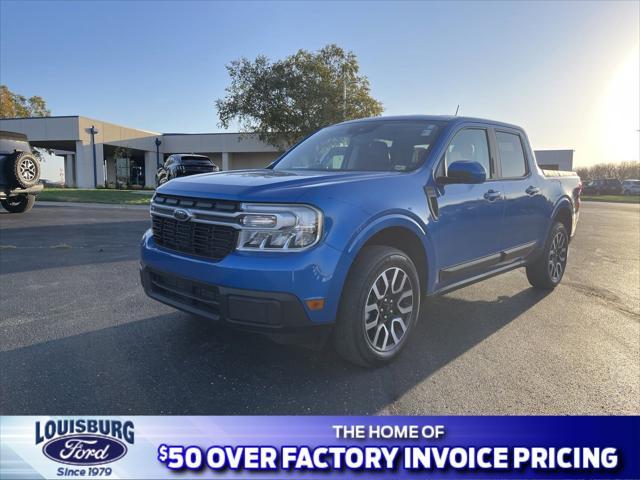 2022 ford maverick lariat