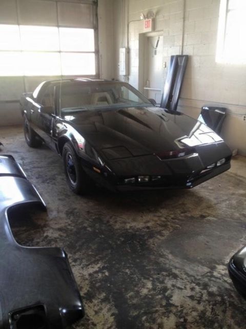 1982 pontiac trans am knight rider k.i.t.t
