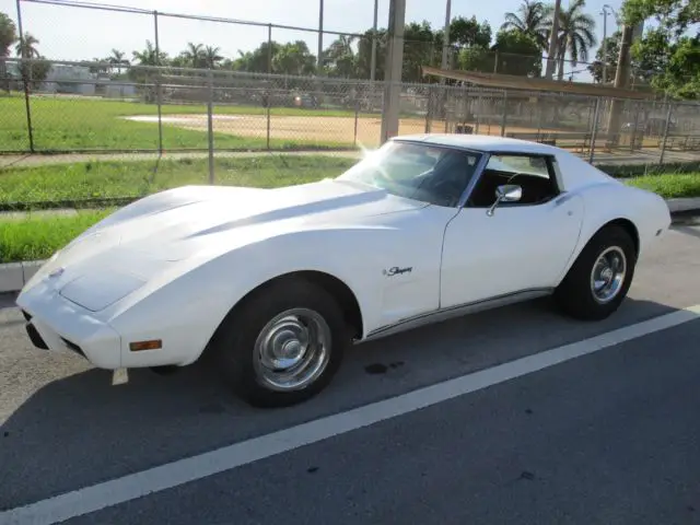 1976 corvette no reserve, #'s matching , 62k orig miles