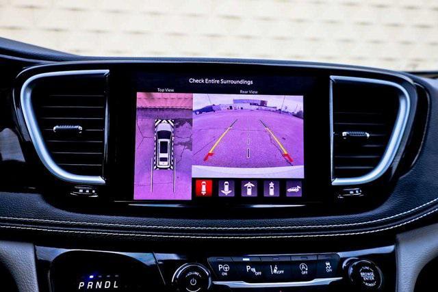 2022 chrysler pacifica limited
