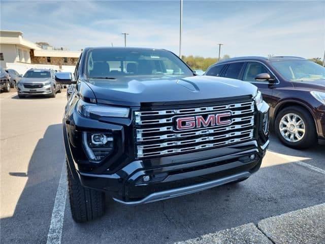 2023 gmc canyon denali 4x4 crew cab 5 ft. box 131 in. wb in alcoa, tennessee