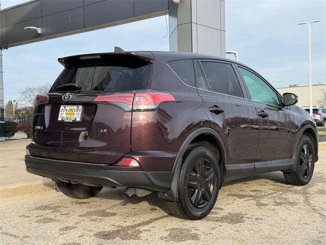 2018 toyota rav4 le