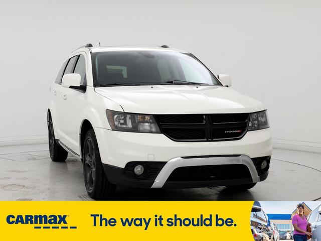 2020 dodge journey crossroad