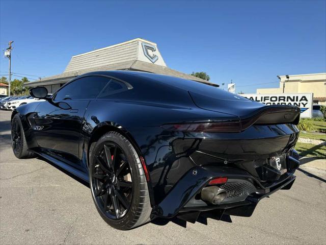 2019 aston martin vantage base