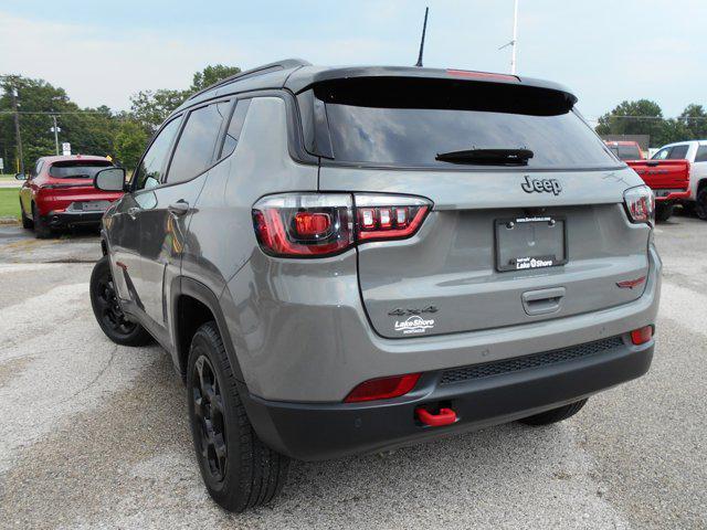 2023 jeep compass trailhawk 4x4