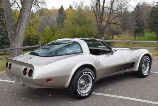 1982 chevrolet corvette collector edition **finance/trade** 45k miles