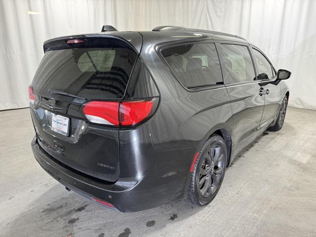 2018 chrysler pacifica limited
