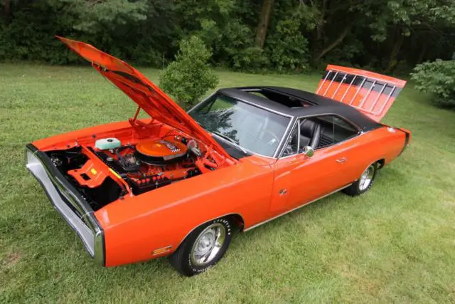 1970 dodge charger r/t se v-code sunroof dealer demo