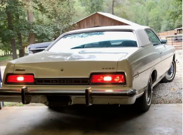 1974 ford ltd broughman