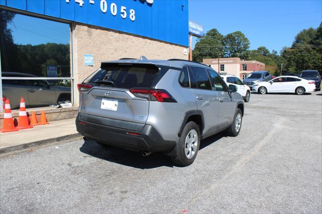 2019 toyota rav4 le