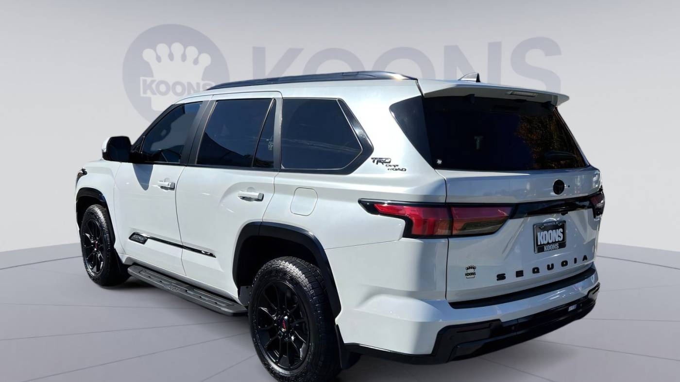 2024 toyota sequoia platinum