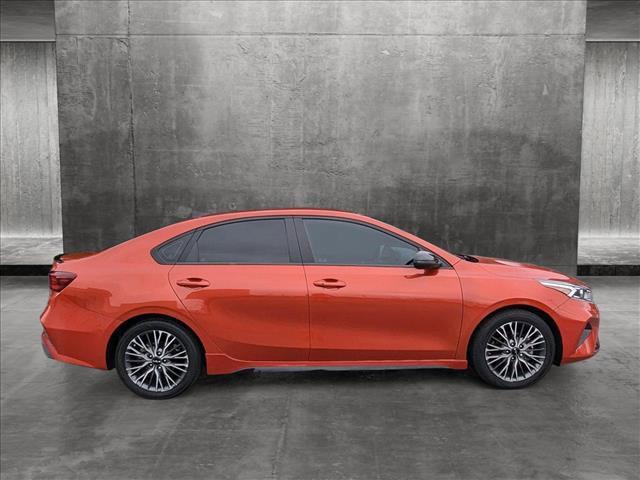 2022 kia forte gt-line