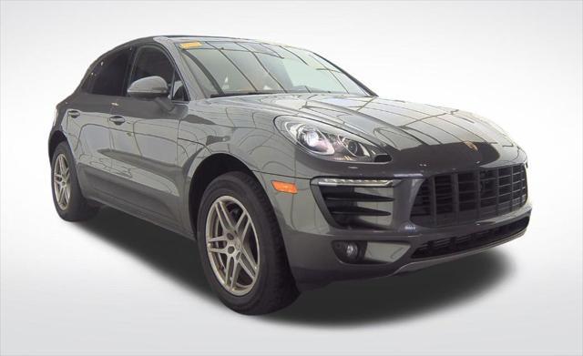 2018 porsche macan base