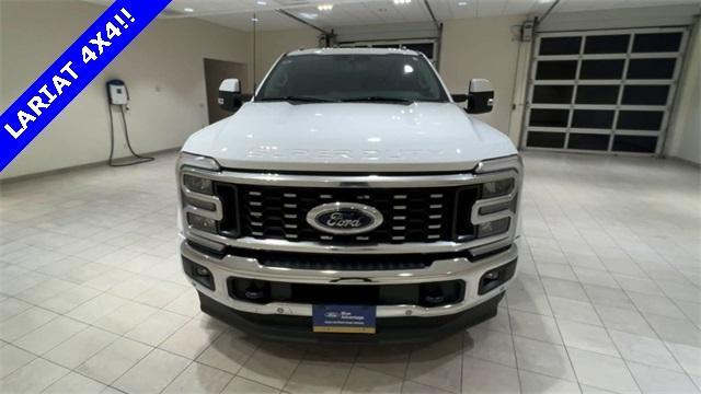2023 ford f-450 lariat
