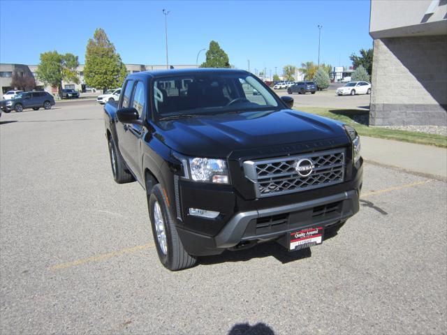 2023 nissan frontier sv