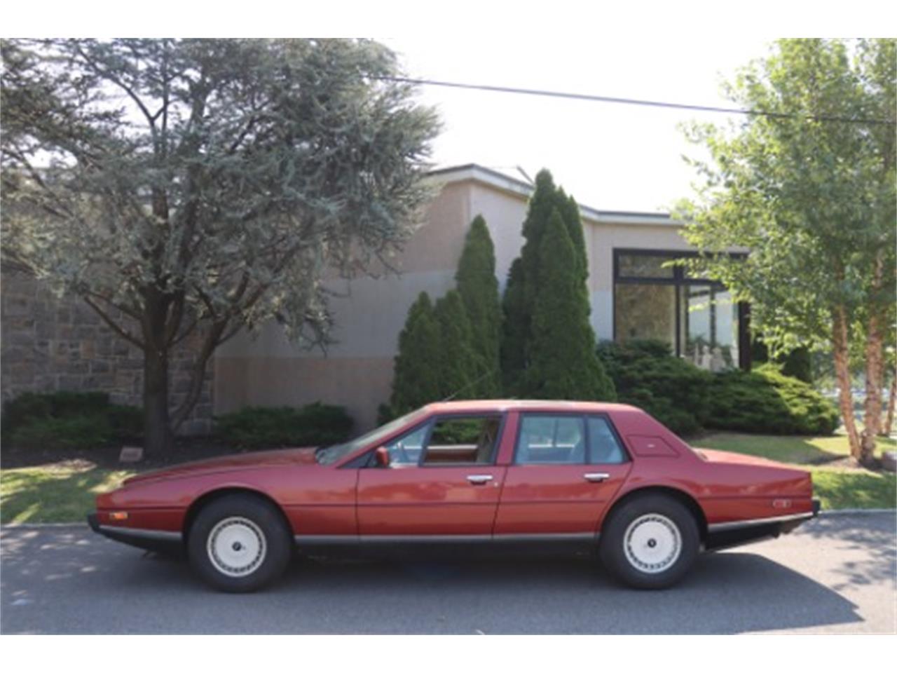 1986 aston martin lagonda