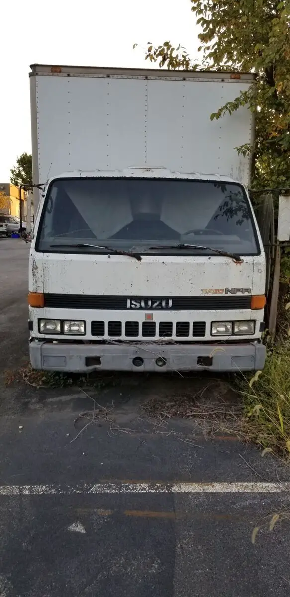 1986 isuzu turbo npr 3.9 diesel truck