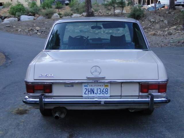 1969 mercedes-benz 250