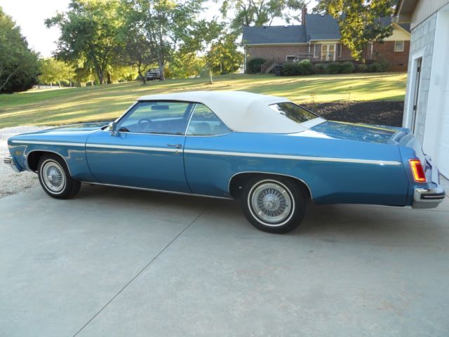 1975 oldsmobile delta 88 royale convertible spectre blue