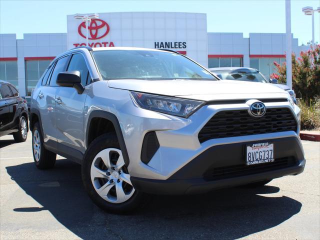 2021 toyota rav4 le