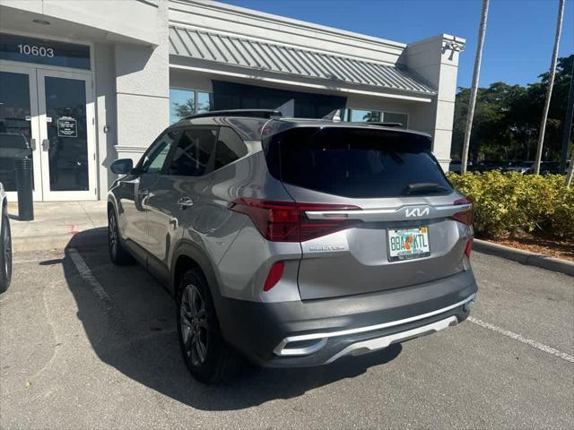 2022 kia seltos s