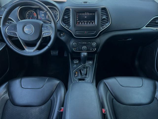 2019 jeep cherokee latitude plus