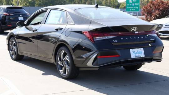 2025 Hyundai Elantra