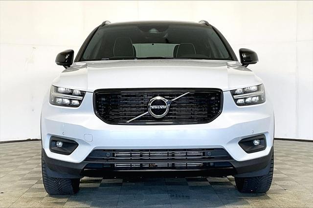 2021 volvo xc40 t5 r-design