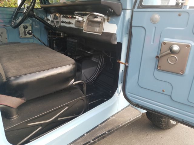 "69" toyota landcruiser fj-40