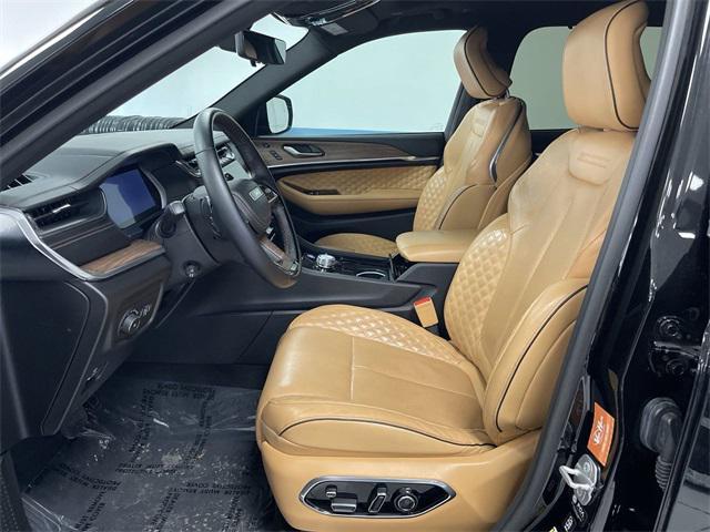 2021 jeep grand cherokee l summit