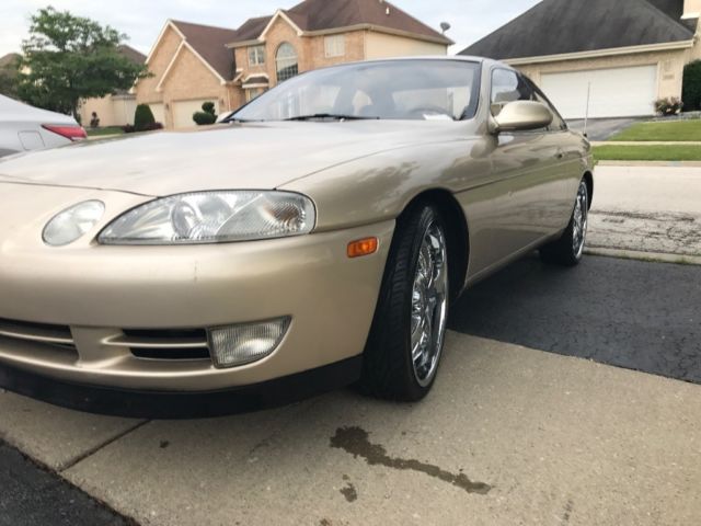 extra clean 1993 lexus sc400