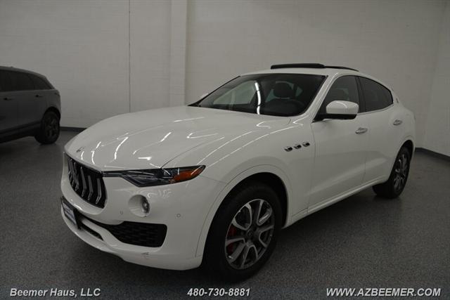 2021 maserati levante base