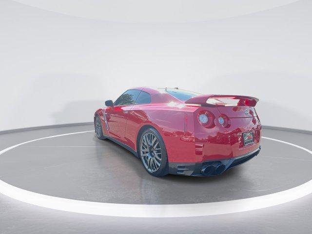 2016 nissan gt-r premium