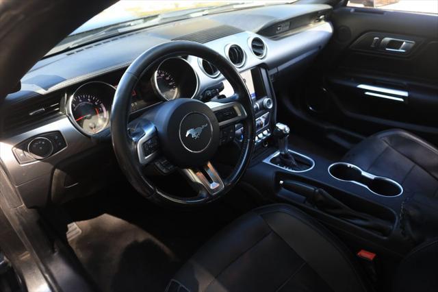 2020 ford mustang ecoboost premium